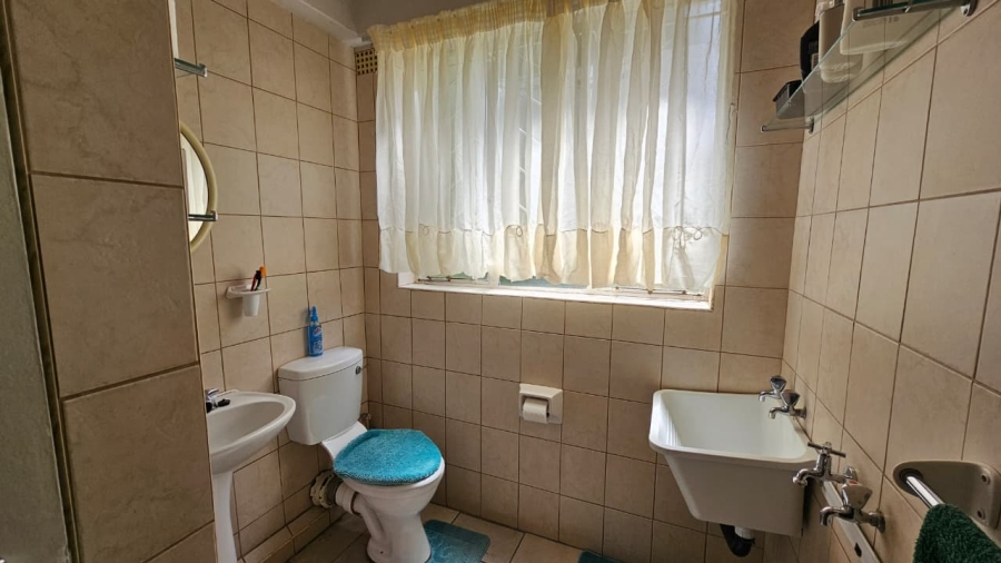 To Let 3 Bedroom Property for Rent in Dagbreek Free State